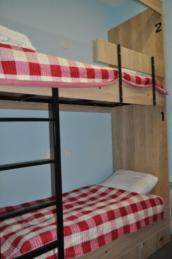 Hostel S size Akmola Esterno foto
