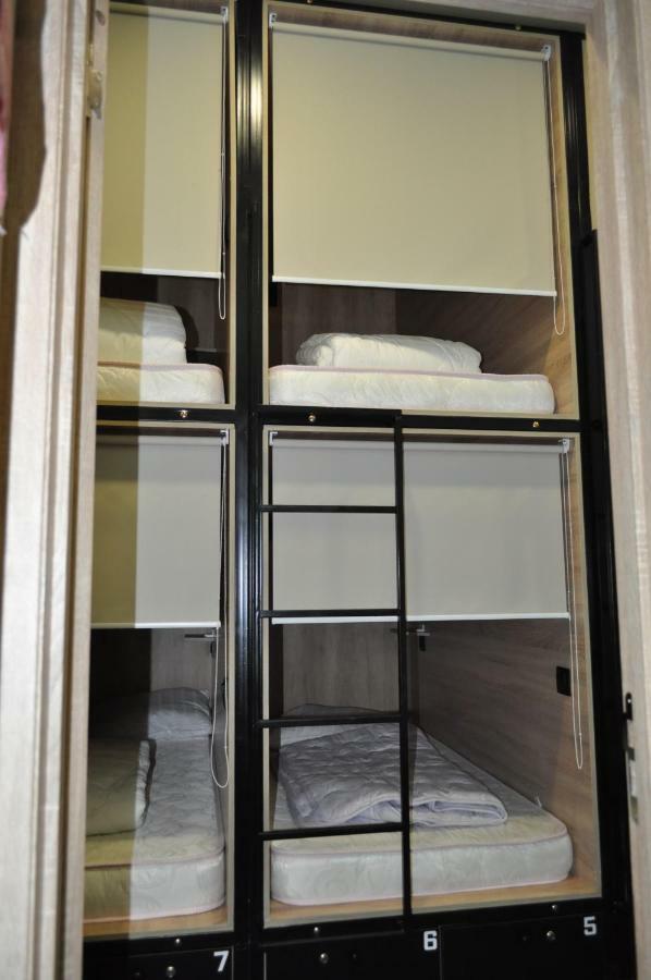 Hostel S size Akmola Esterno foto