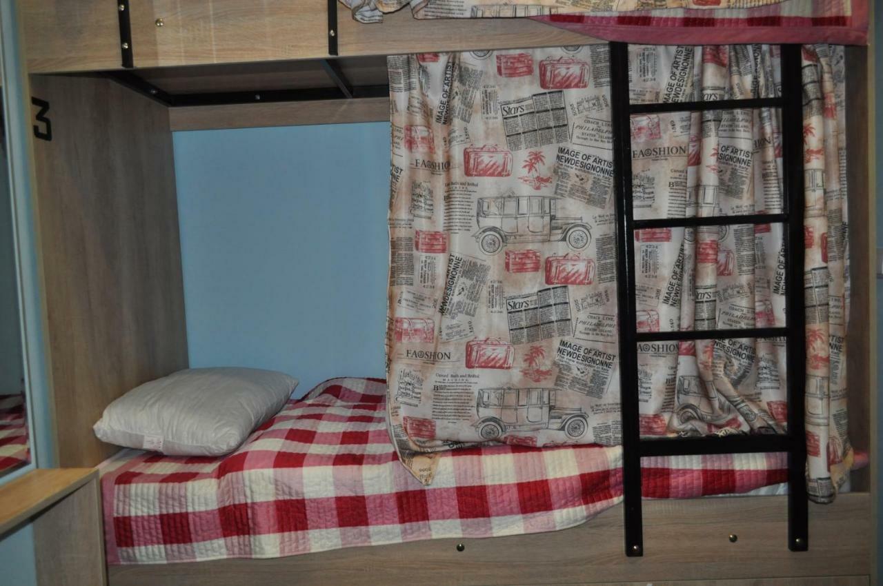 Hostel S size Akmola Esterno foto
